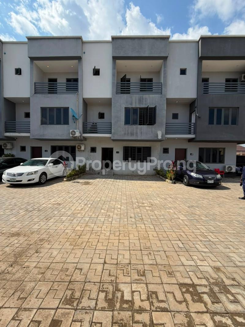 4 bedroom House for sale Gwarinpa Abuja