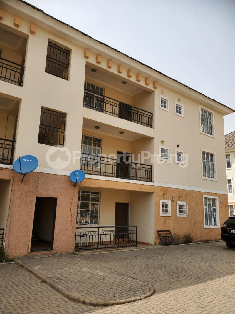 3 bedroom Flat / Apartment for rent Katampe Abuja