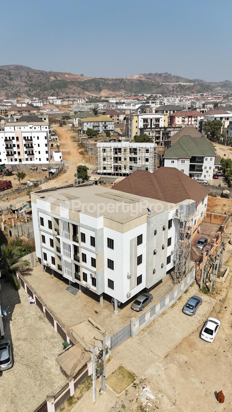 3 bedroom Flat / Apartment for rent Jahi District Abuja. (video Is Attached ) Jahi Abuja