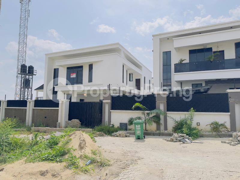 4 bedroom House for sale Before Sunny Vale Estate. Galadimawa Abuja