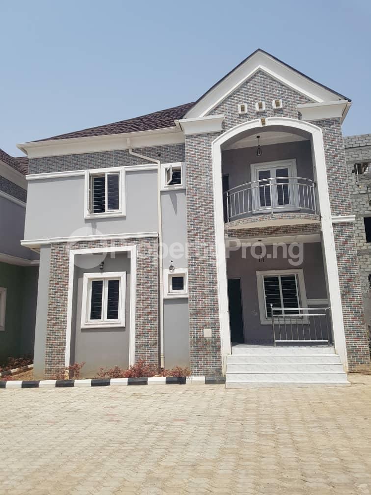 5 bedroom House for sale Guzape Abuja