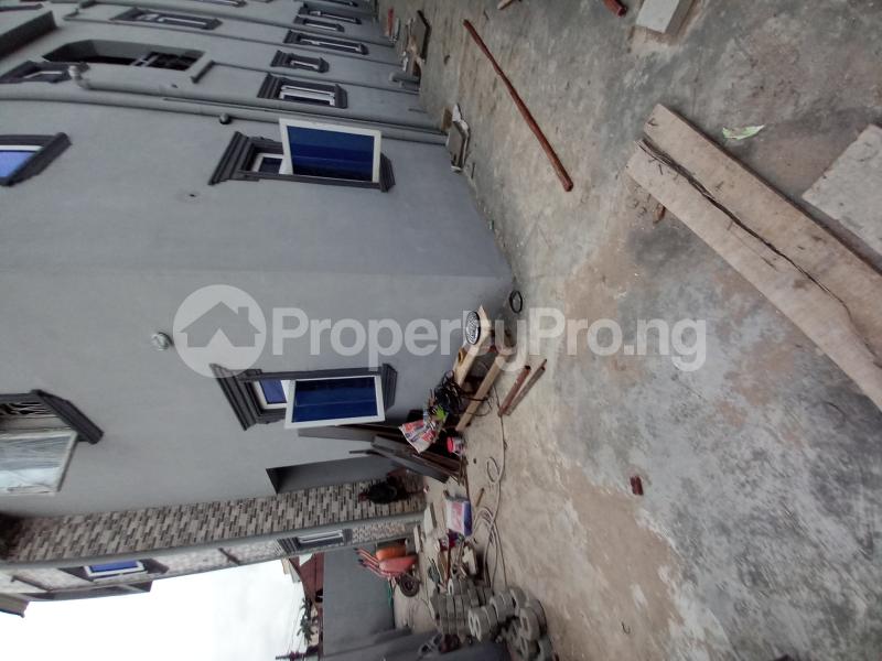 1 bedroom Flat / Apartment for rent Off Ikorodu Road Jibowu Yaba Lagos