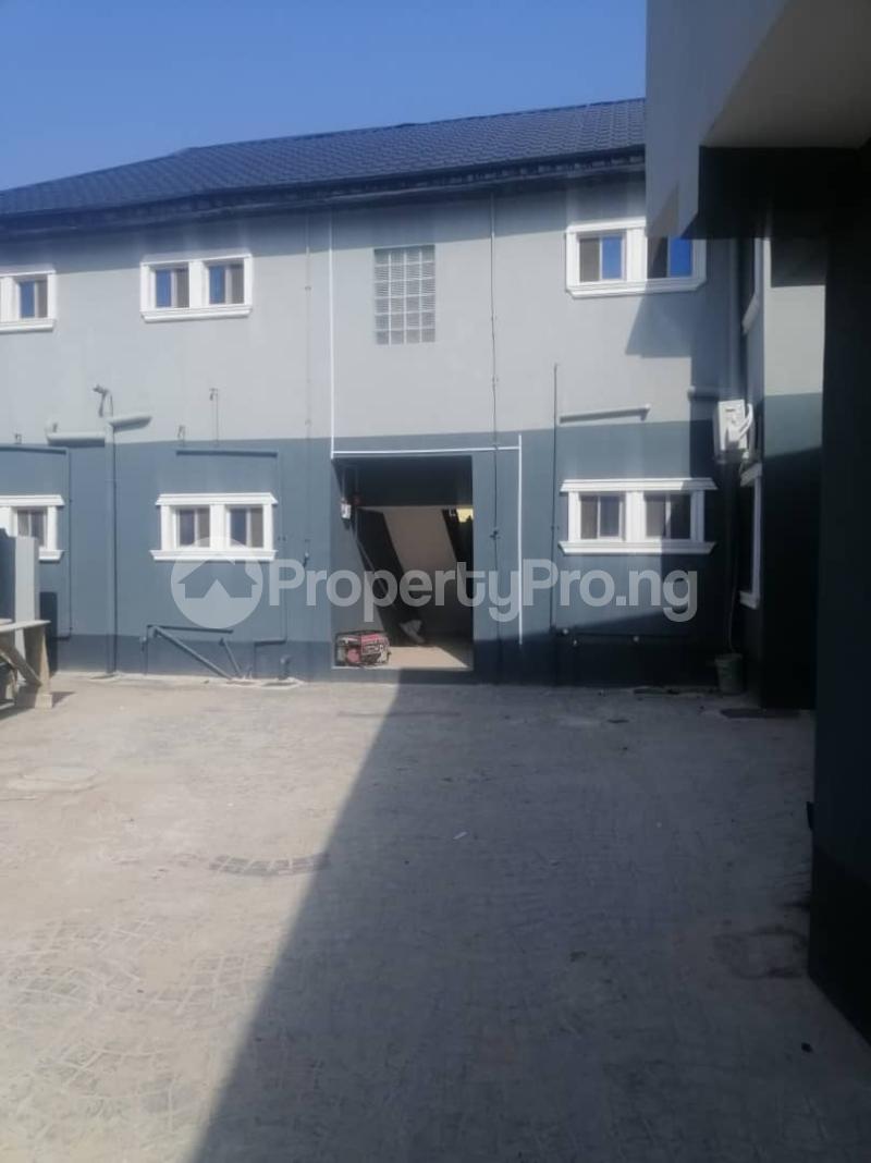 1 Bedroom Flat / Apartment in Obanikoro Shomolu Lagos Flat