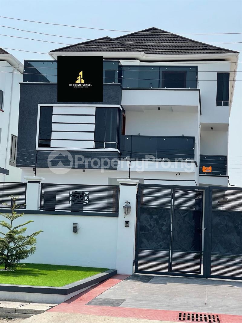5 bedroom House for sale Lekki Lagos