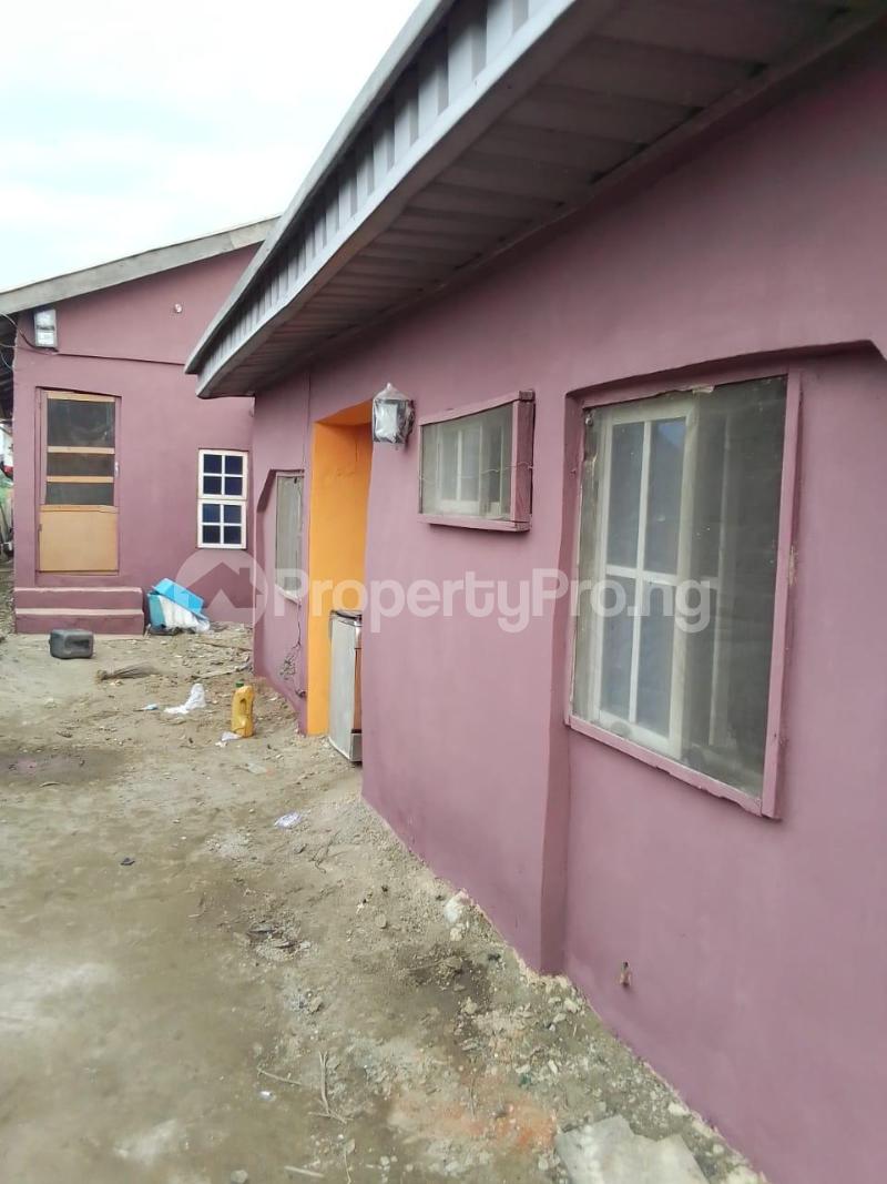 2 bedroom House for sale Distress Sale Bungalow Off Ogudu Road Ogudu Ogudu Lagos