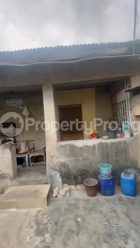 House for sale Aina Street Shomolu Lagos