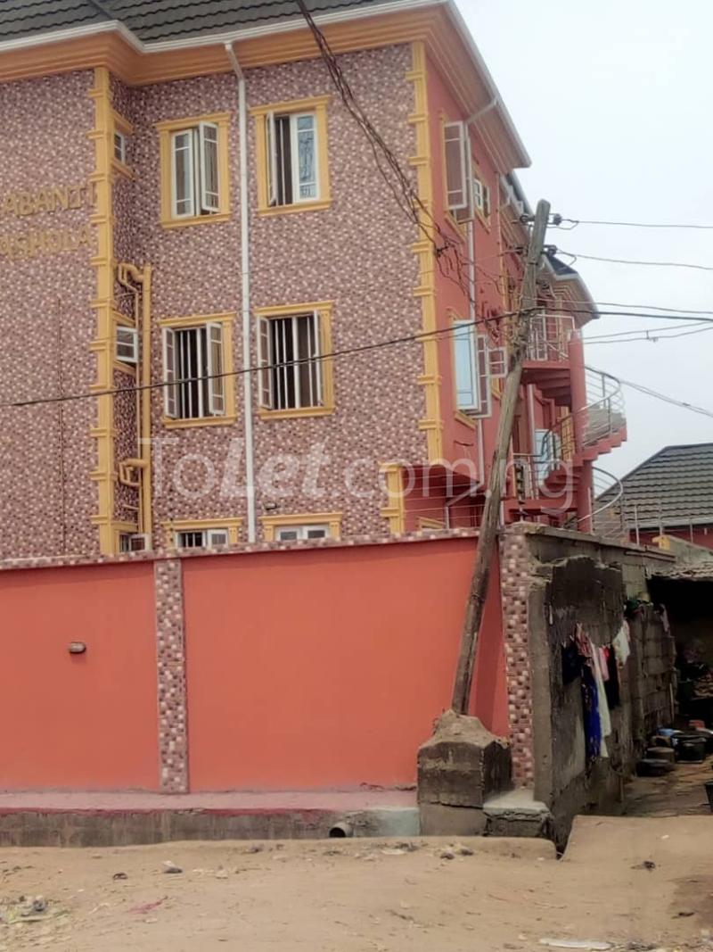 3 bedroom Flat / Apartment for rent Off Pedro Road Phase 2 Gbagada Lagos