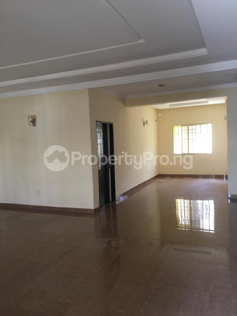 3 bedroom Flat / Apartment for rent Wuye Abuja