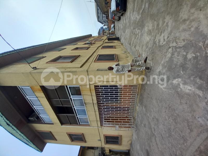 3 bedroom Flat / Apartment for rent Sabo Onike Yaba Lagos