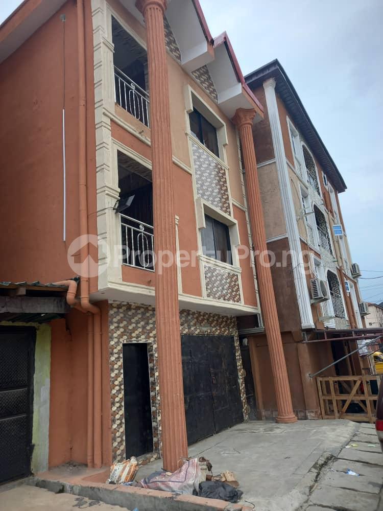 2 bedroom Flat / Apartment for rent Adekunle Yaba Lagos - 0