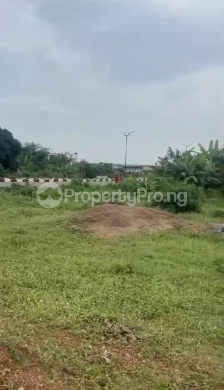Land for sale  Akala Express Ibadan Oyo
