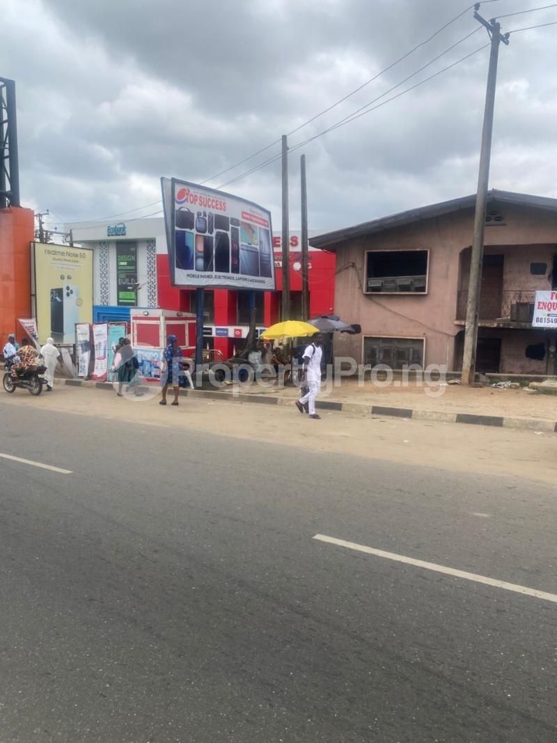 House for sale Challenge Main Road, Challenge Ibadan Oyo