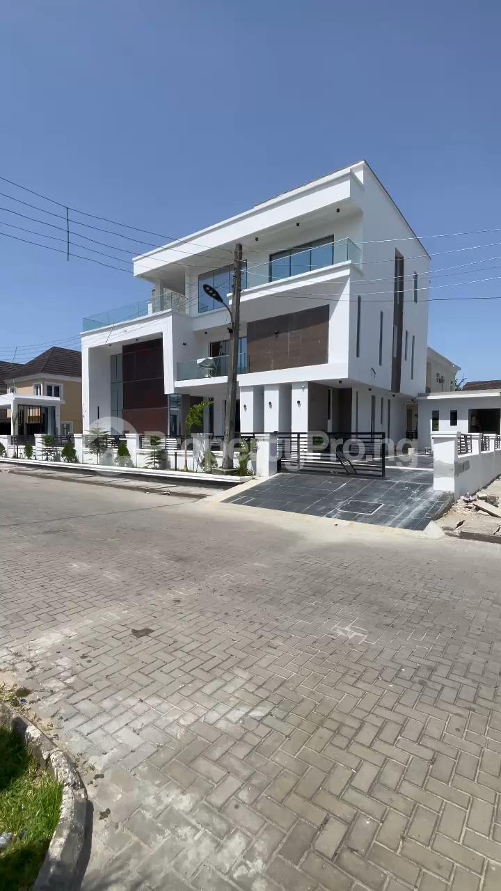 6 bedroom House for sale  Osapa london Lekki Lagos