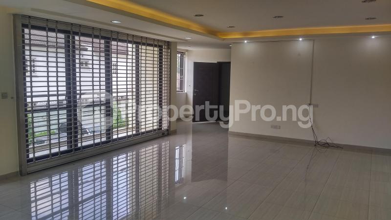 3 bedroom Flat / Apartment for rent At Ikeja GRA Ikeja Lagos