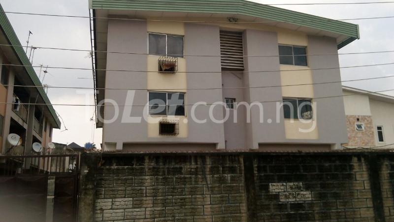 3 bedroom Flat / Apartment for rent 12, Adewunmi Abudu Street Ajao Estate Isolo Lagos