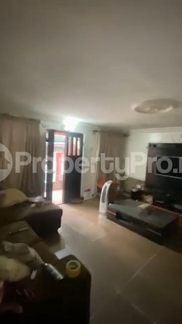 3 bedroom Flat / Apartment for rent Sholuyi, Gbagada (by Mega Mart Supermarket) Gbagada Lagos