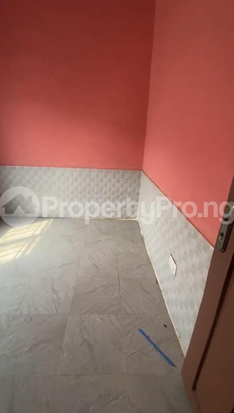 1 bedroom Flat / Apartment for rent Ggy Street, Bariga Bariga Lagos