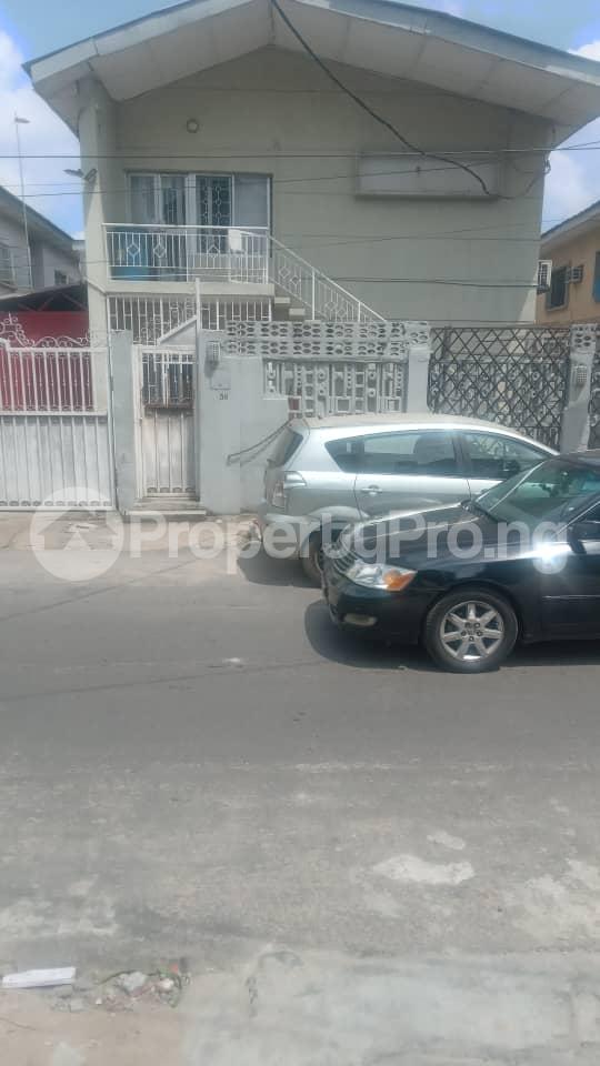 House for sale Falolu Street Ogunlana Surulere Lagos