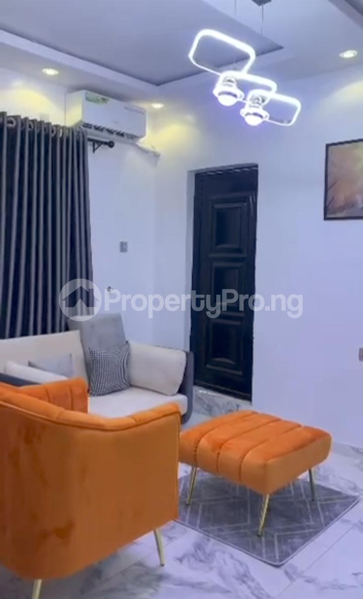 1 bedroom Flat / Apartment for rent Off Isaac John Yaba Lagos