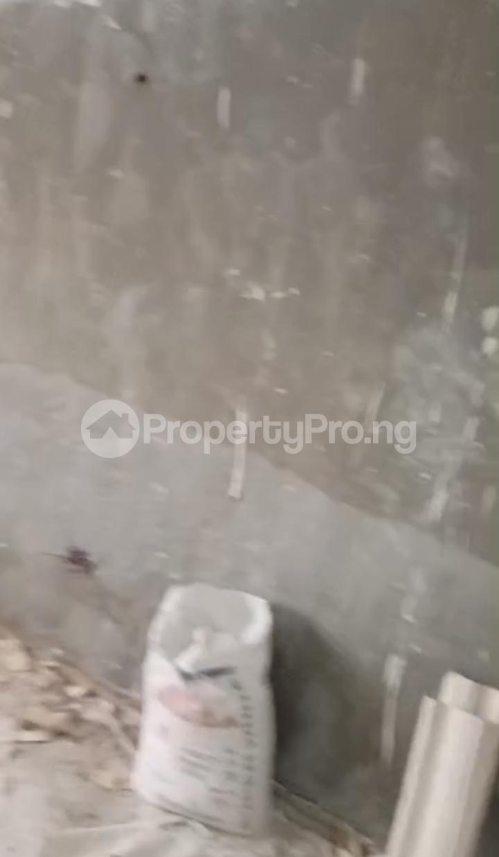 2 bedroom House for rent Off Adelabu Surulere Lagos