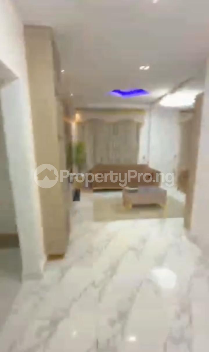2 bedroom House for rent Alagomeji Yaba Lagos