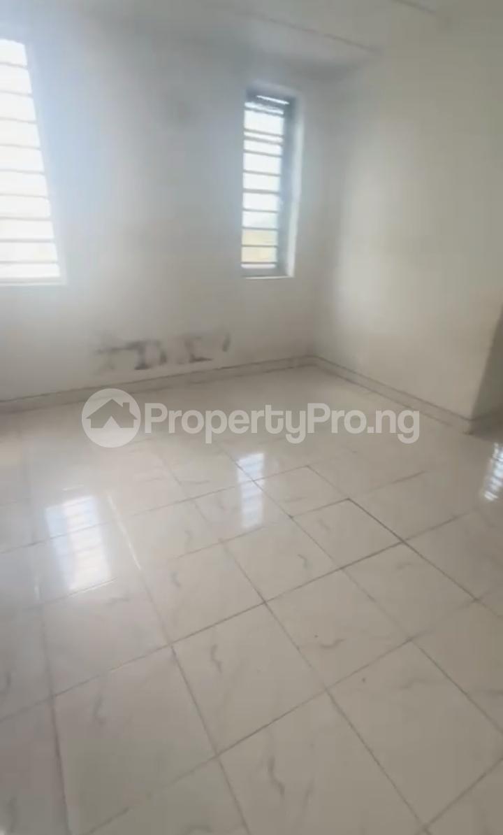 2 bedroom House for rent Ilaje Bariga Lagos - 0