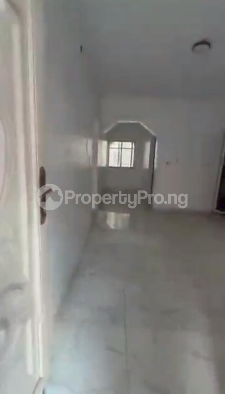 2 bedroom House for rent Onipanu Shomolu Lagos