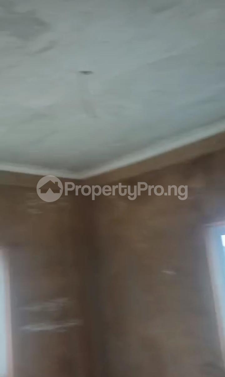2 bedroom House for rent Alagomeji Yaba Lagos