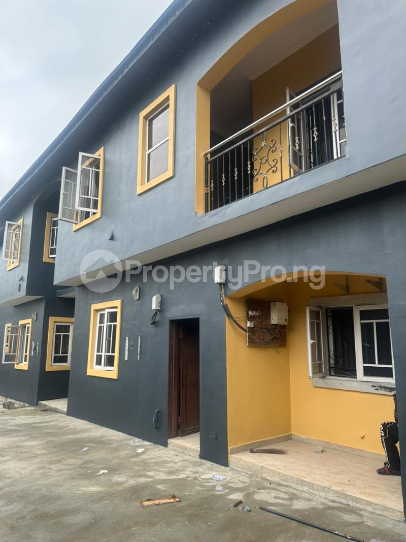 3 bedroom House for rent Omole phase 2 Ojodu Lagos