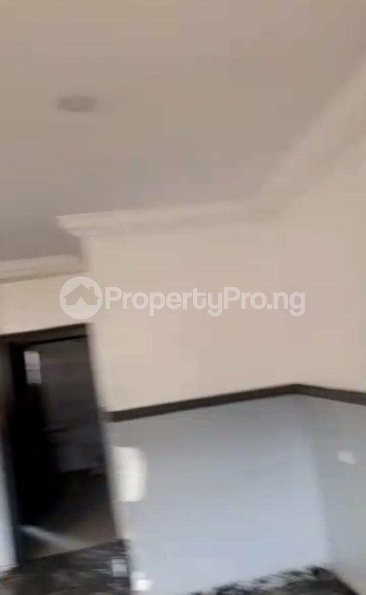 3 bedroom House for rent Onike Yaba Lagos