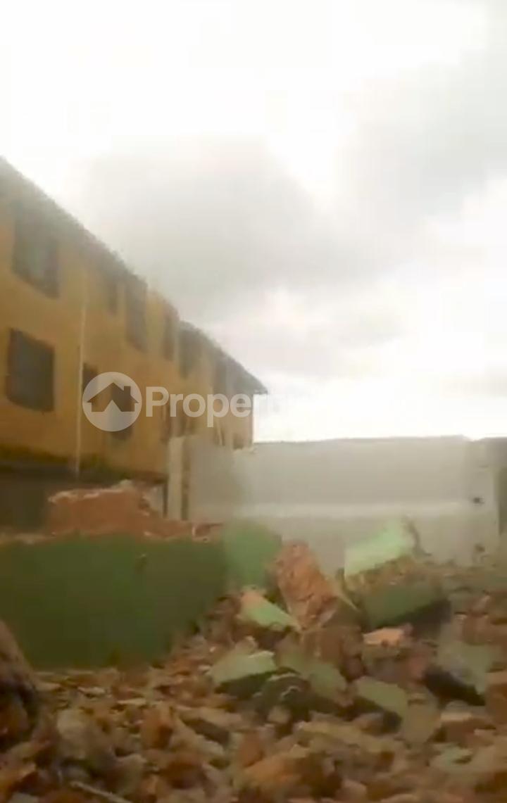 Land for rent Fadeyi Shomolu Lagos