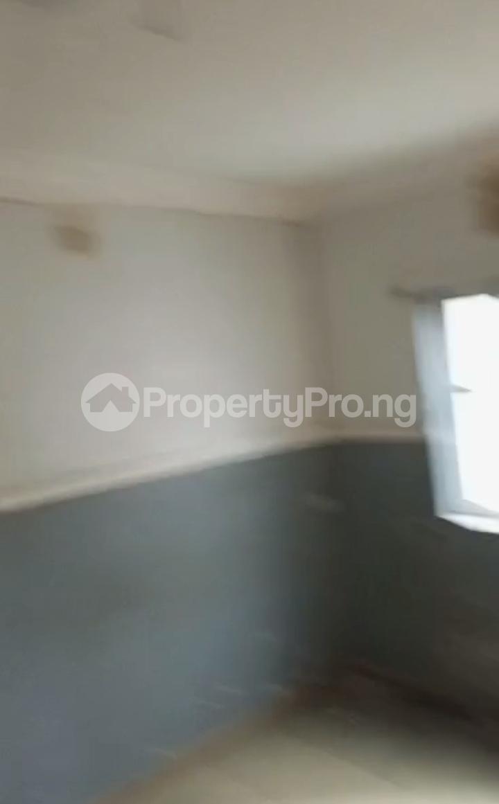 1 bedroom Flat / Apartment for rent Adekunle Yaba Lagos