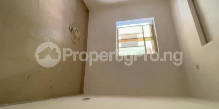 1 bedroom Flat / Apartment for rent Fadeyi Shomolu Lagos
