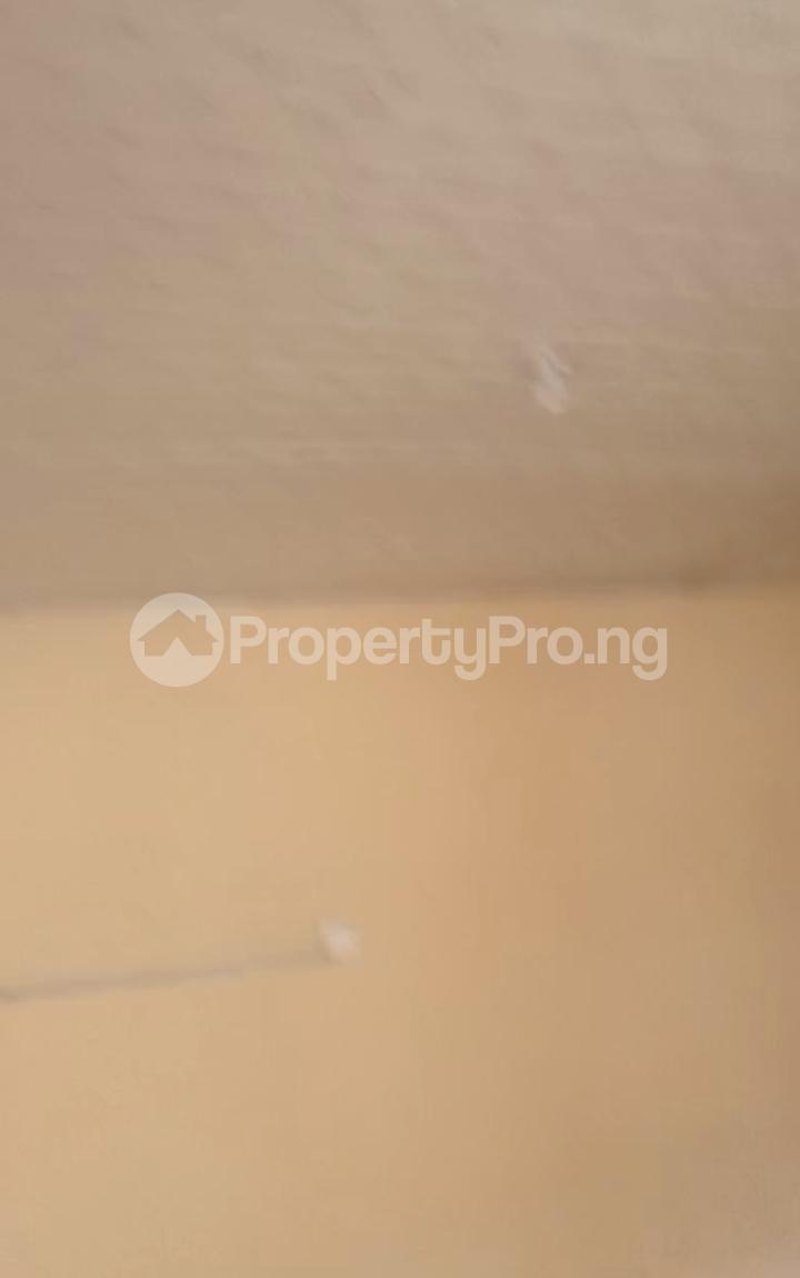 1 bedroom Flat / Apartment for rent Chemist Akoka Yaba Lagos