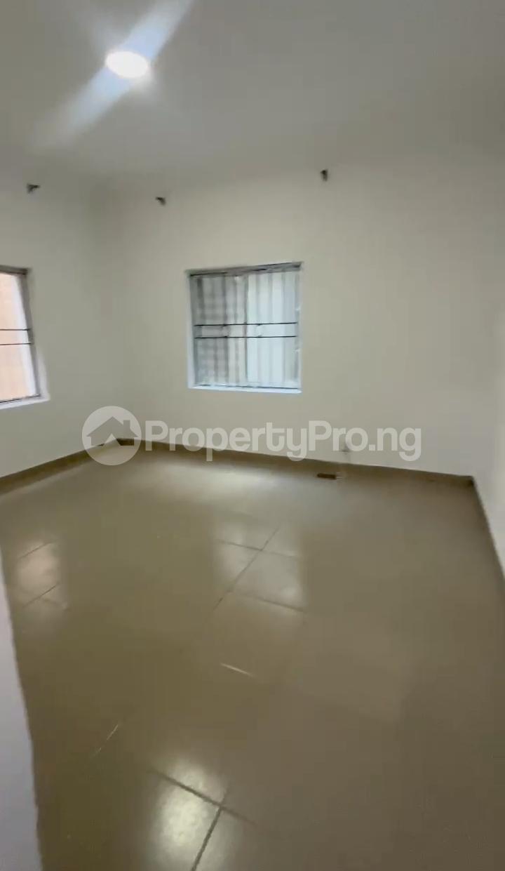 1 bedroom Flat / Apartment for rent Off Shipeolu Road Shomolu Shomolu Lagos