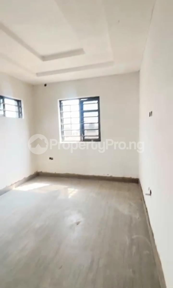 1 bedroom Flat / Apartment for rent Off Pedro Road Shomolu Lagos