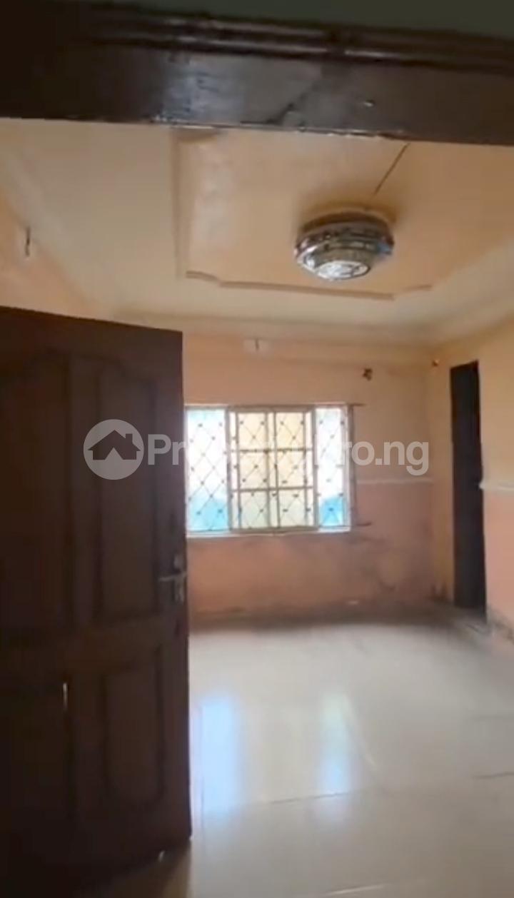 1 bedroom Flat / Apartment for rent Off Pedro Road Shomolu Lagos