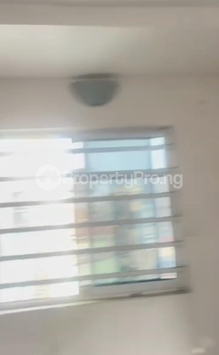 1 bedroom Flat / Apartment for rent Iwaya Yaba Lagos