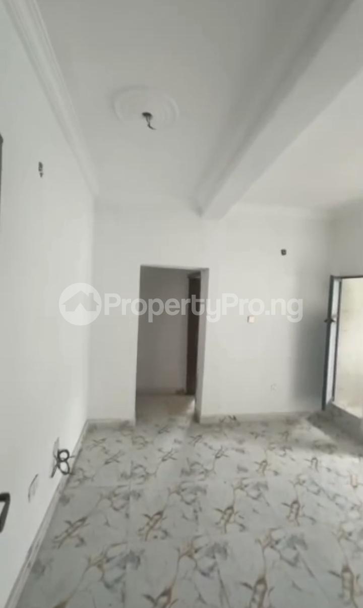 1 bedroom Flat / Apartment for rent  Ebute Metta Yaba Lagos