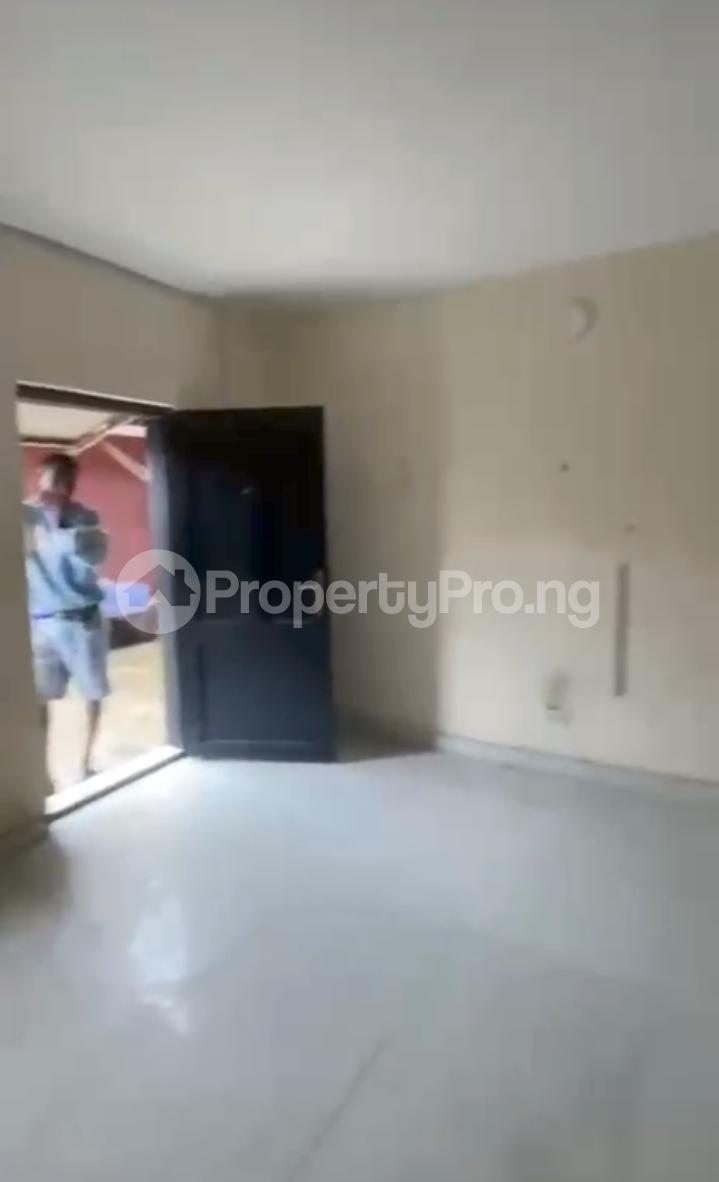 1 bedroom Flat / Apartment for rent Papa Ajao Mushin Lagos - 0