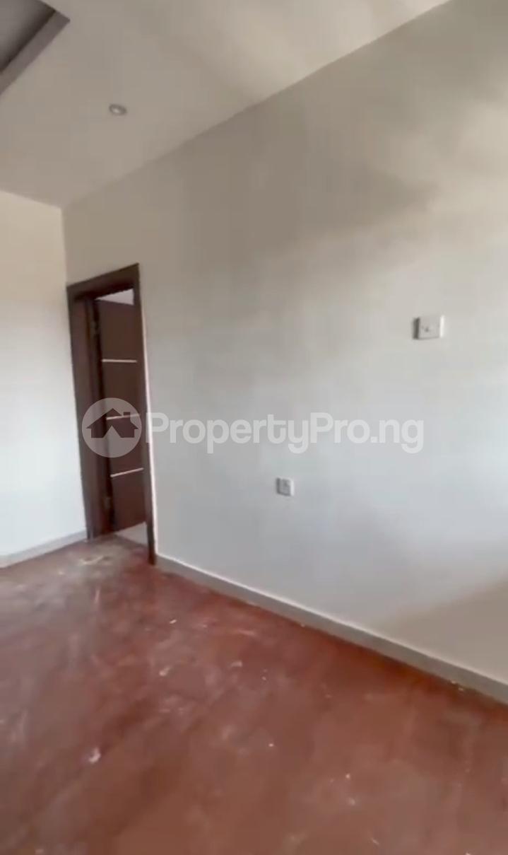 1 bedroom Flat / Apartment for rent Off Shipeolu Shomolu Lagos