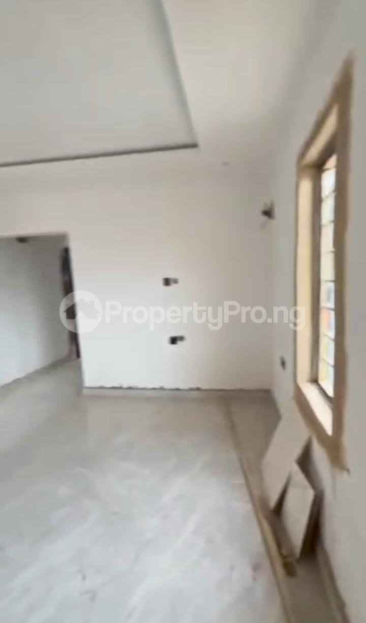 1 bedroom Flat / Apartment for rent Off Pedro Road Bariga Shomolu Lagos