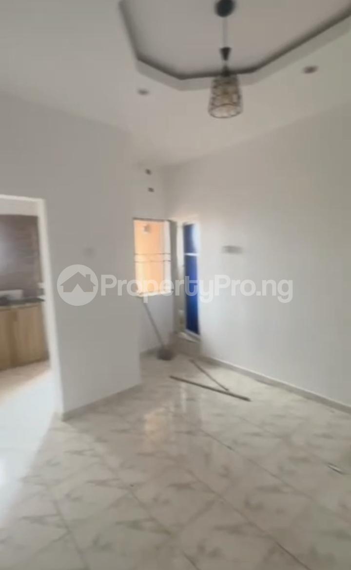 1 bedroom Flat / Apartment for rent Off Pedro Road Shomolu Lagos