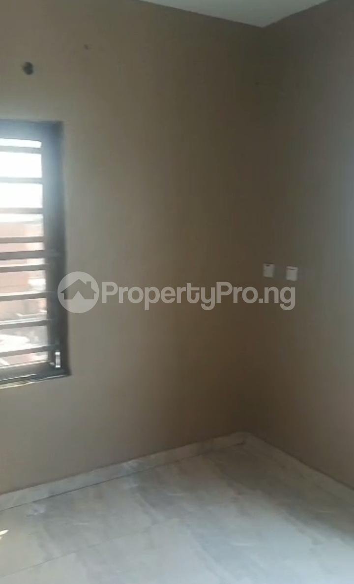 1 bedroom Flat / Apartment for rent East Ebute Metta Yaba Lagos