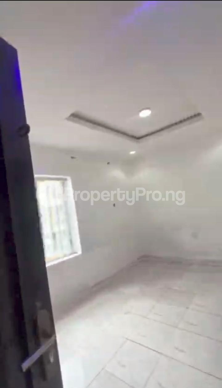 1 bedroom Flat / Apartment for rent Off Pedro Road Shomolu Lagos