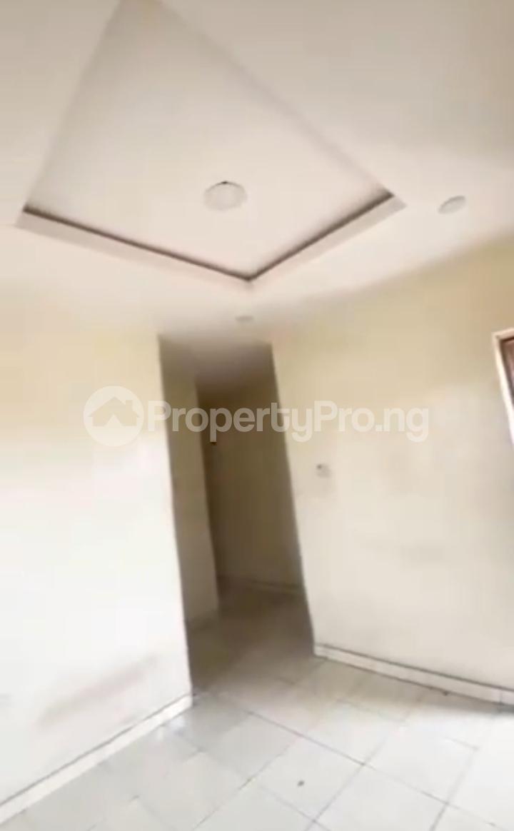 1 bedroom Flat / Apartment for rent Off Pedro Road Shomolu Lagos