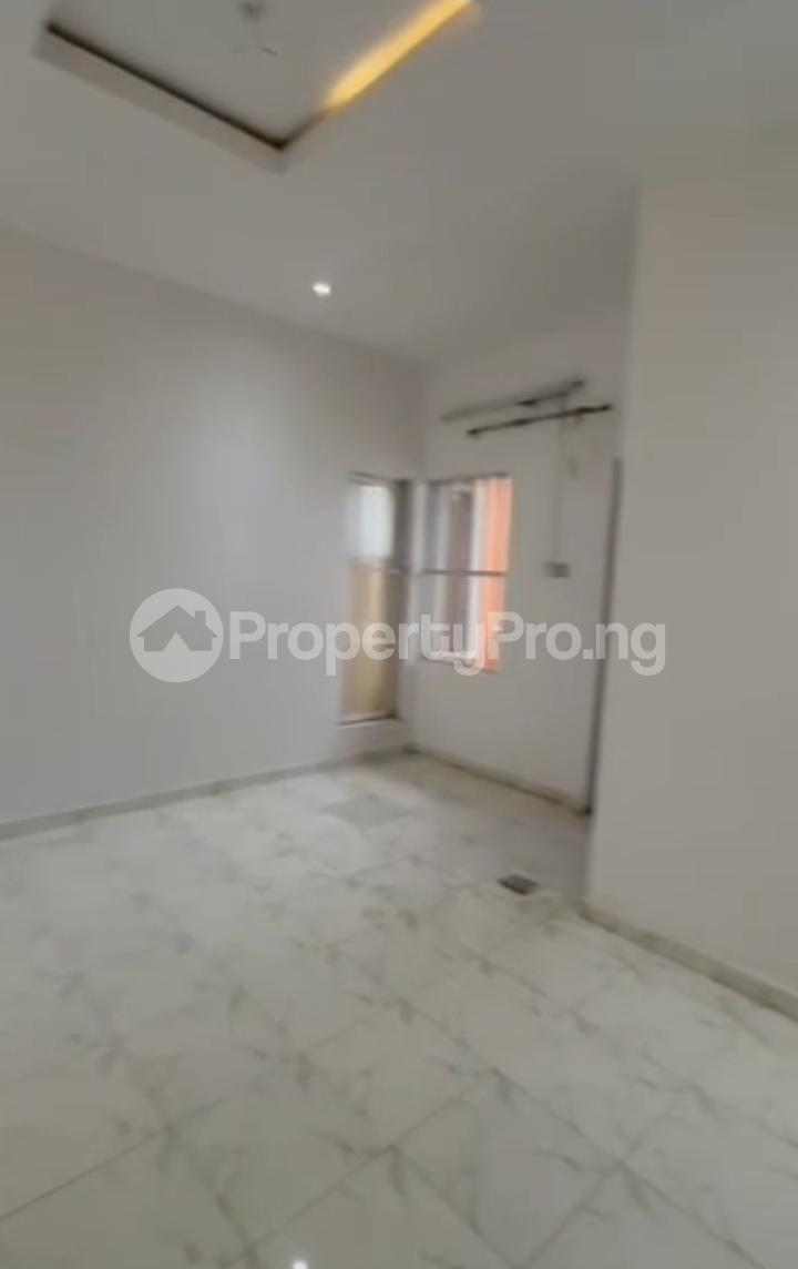 1 bedroom Flat / Apartment for rent Akoka Yaba Lagos