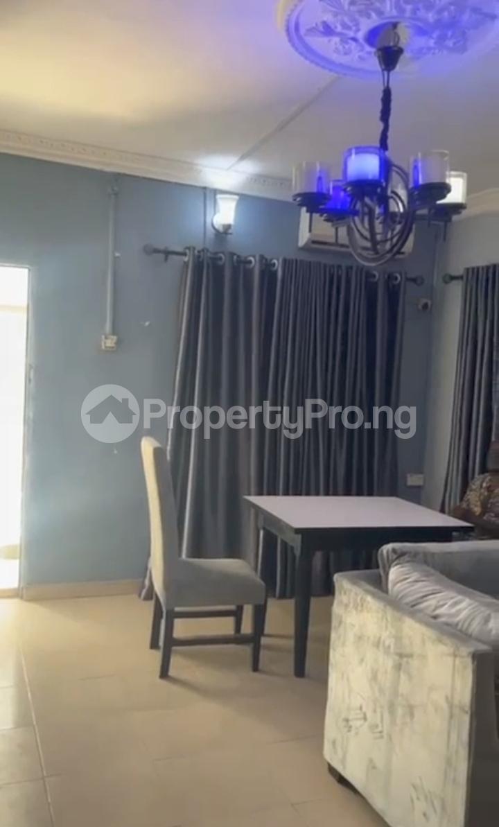 1 bedroom Flat / Apartment for rent Off Aborishade Street Lawanson Surulere Lagos