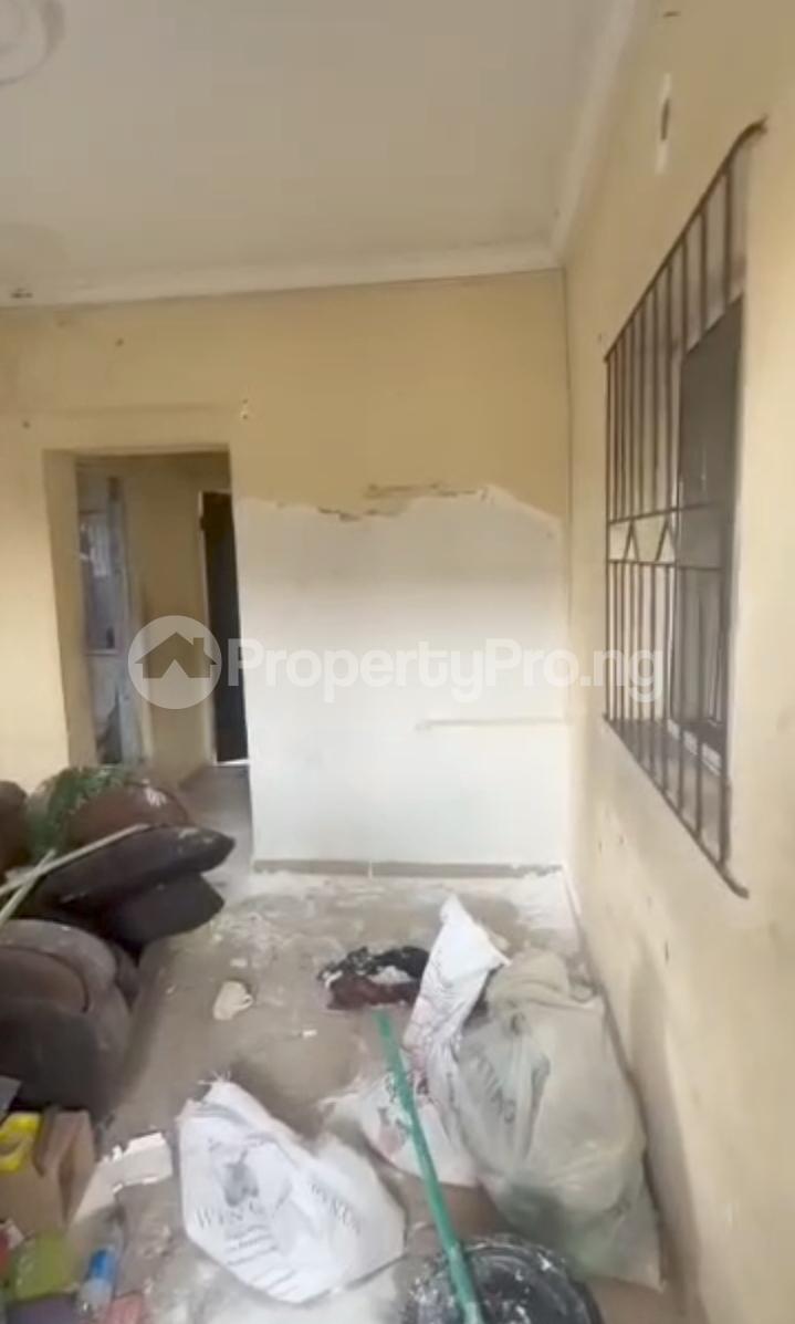 1 bedroom Flat / Apartment for rent Off Shipeolu Road Shomolu Lagos