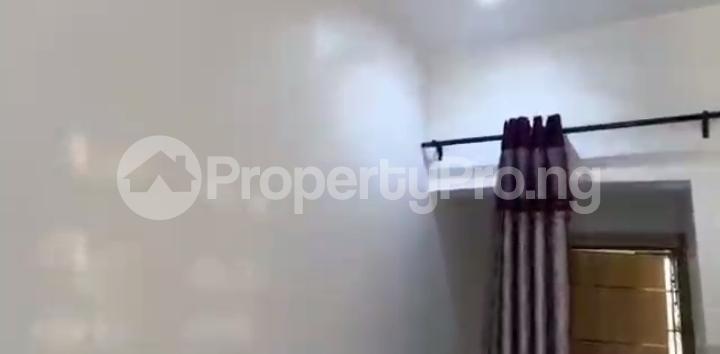 1 bedroom Flat / Apartment for rent Oyadiran Estate Yaba Lagos